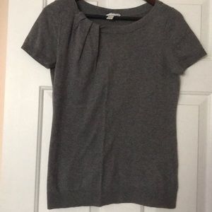 Short sleeve sweater